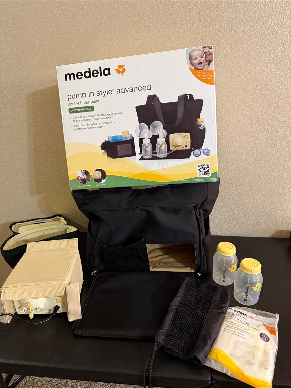 Medela Pump in Style Advanced Double Electric Breast Pump Bag Bottles Works READ